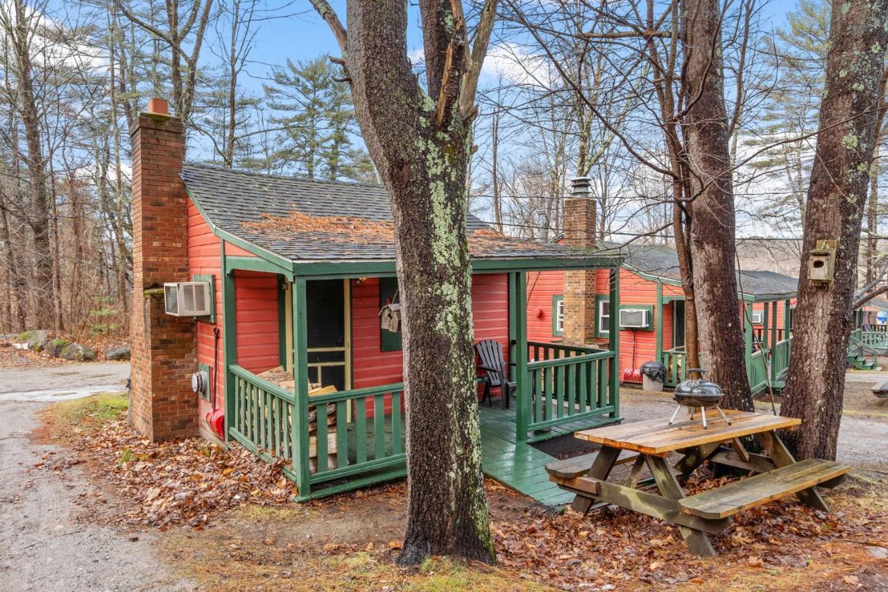 Sun Valley Cottages Laconia Exterior photo