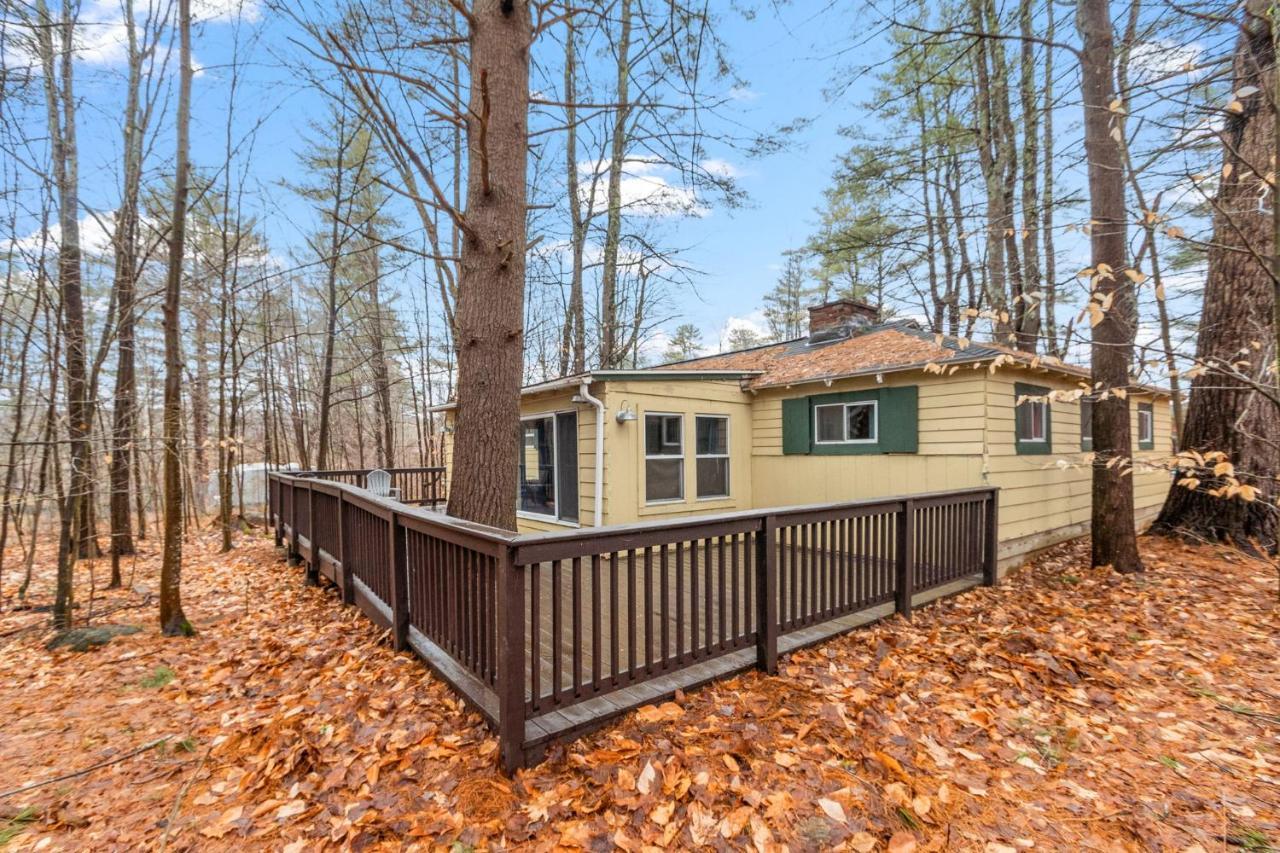 Sun Valley Cottages Laconia Exterior photo